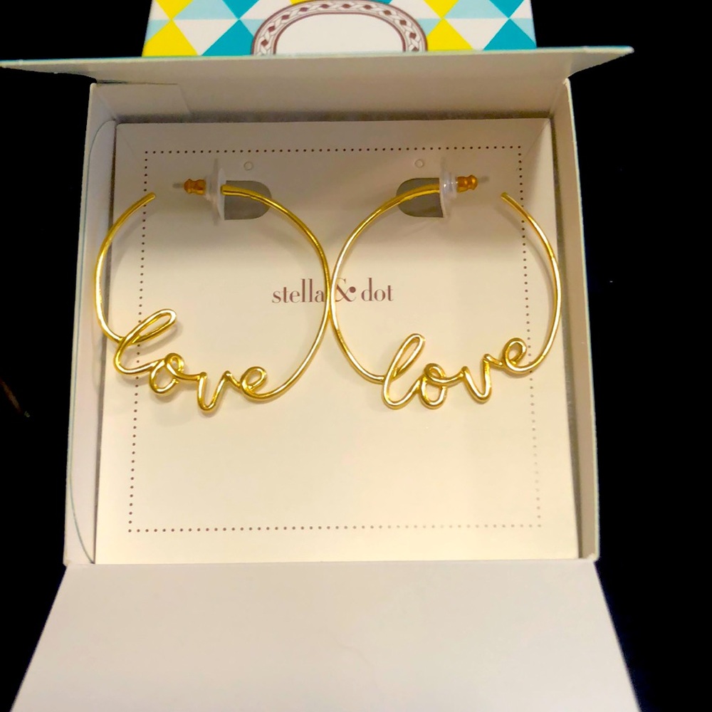 Stella & Dot Love Hoops